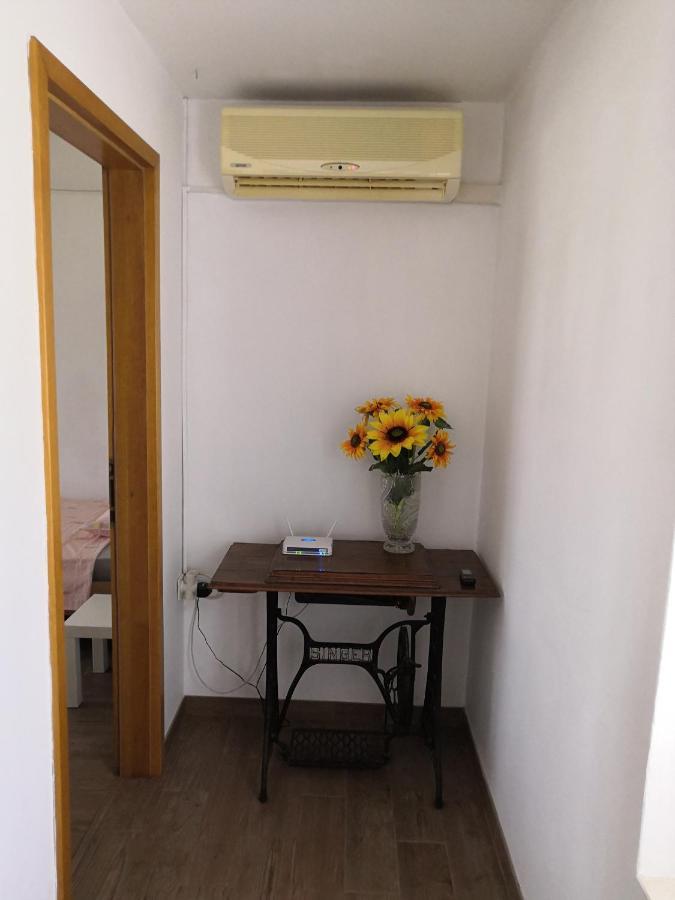 Rosemarin Apartment Koper Bagian luar foto